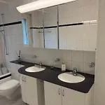 New In 3 Bedrooms And Spacious * Bern