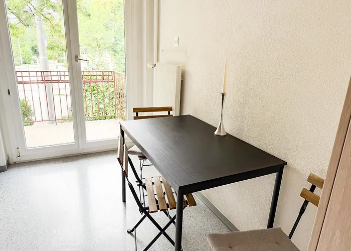 Apartament New In 3 Bedrooms And Spacious