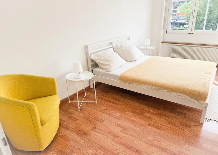 Apartament New In 3 Bedrooms And Spacious